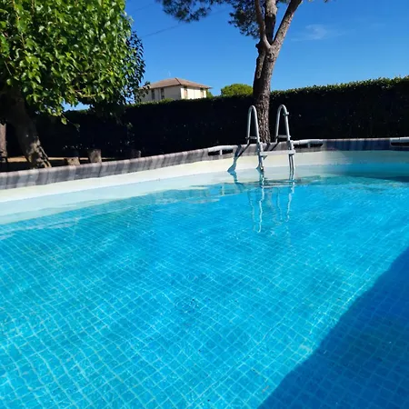 Ferienhaus Casal De' Pini Relais Tennis E Piscina Santa Maria in Selva