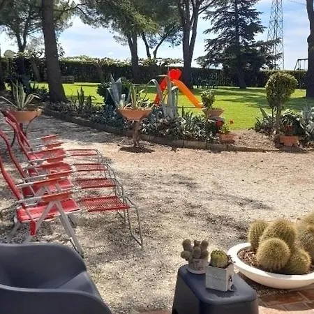 Casal De' Pini Relais Tennis E Piscina * Santa Maria in Selva