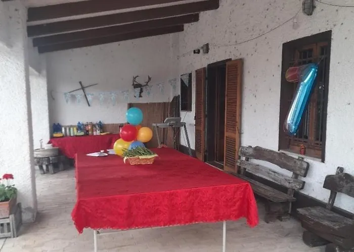 Σπίτι διακοπών Casal De' Pini Relais Tennis E Piscina *