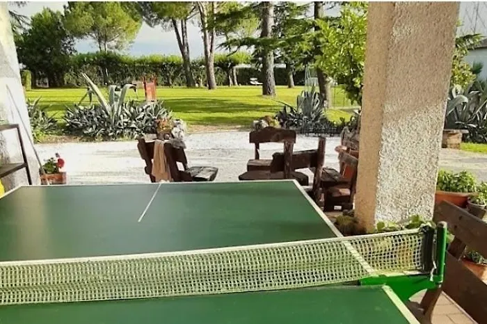 Casal De' Pini Relais Tennis E Piscina *