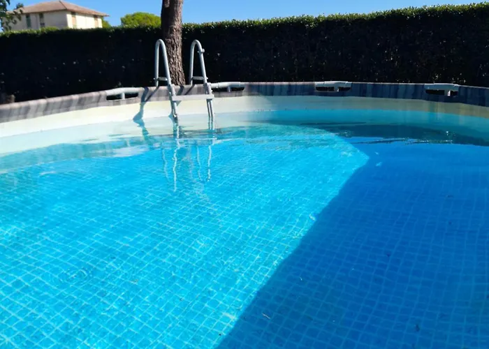 Σπίτι διακοπών Casal De' Pini Relais Tennis E Piscina