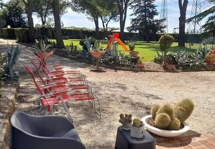 Casal De' Pini Relais Tennis E Piscina * Santa Maria in Selva